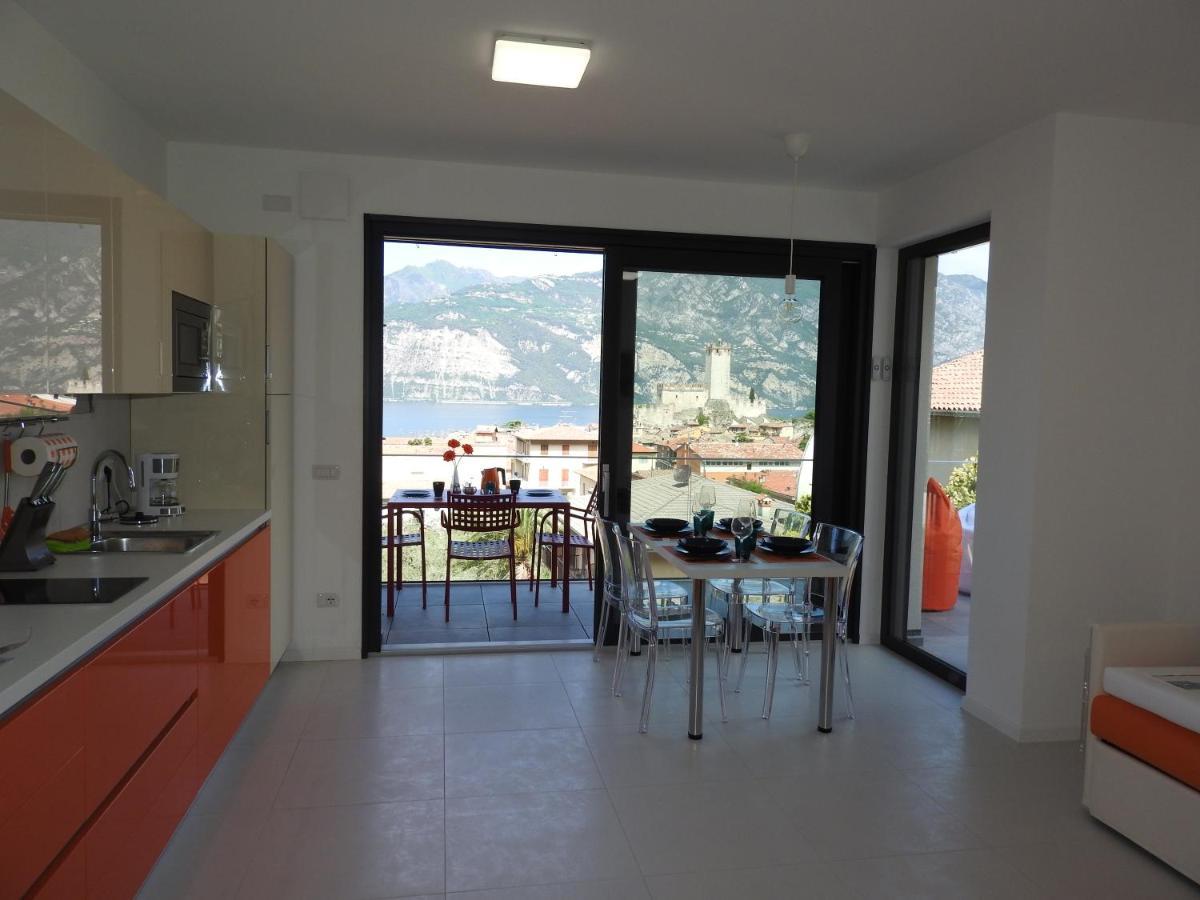 Blue Sky Garda - Sunset Apartment Malcesine Exterior photo